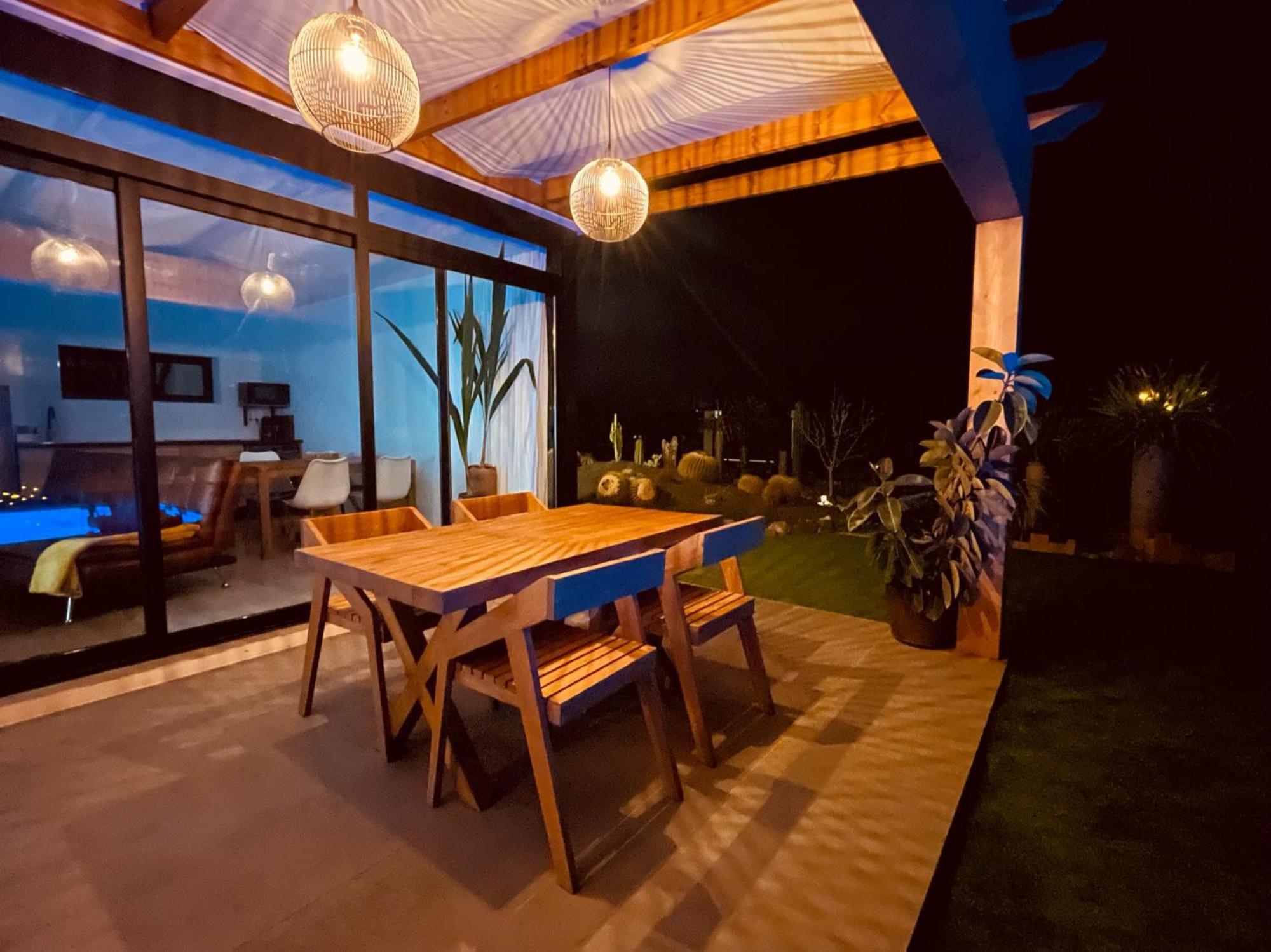 Bungalow + Piscina Independiente La Oliva Exteriör bild