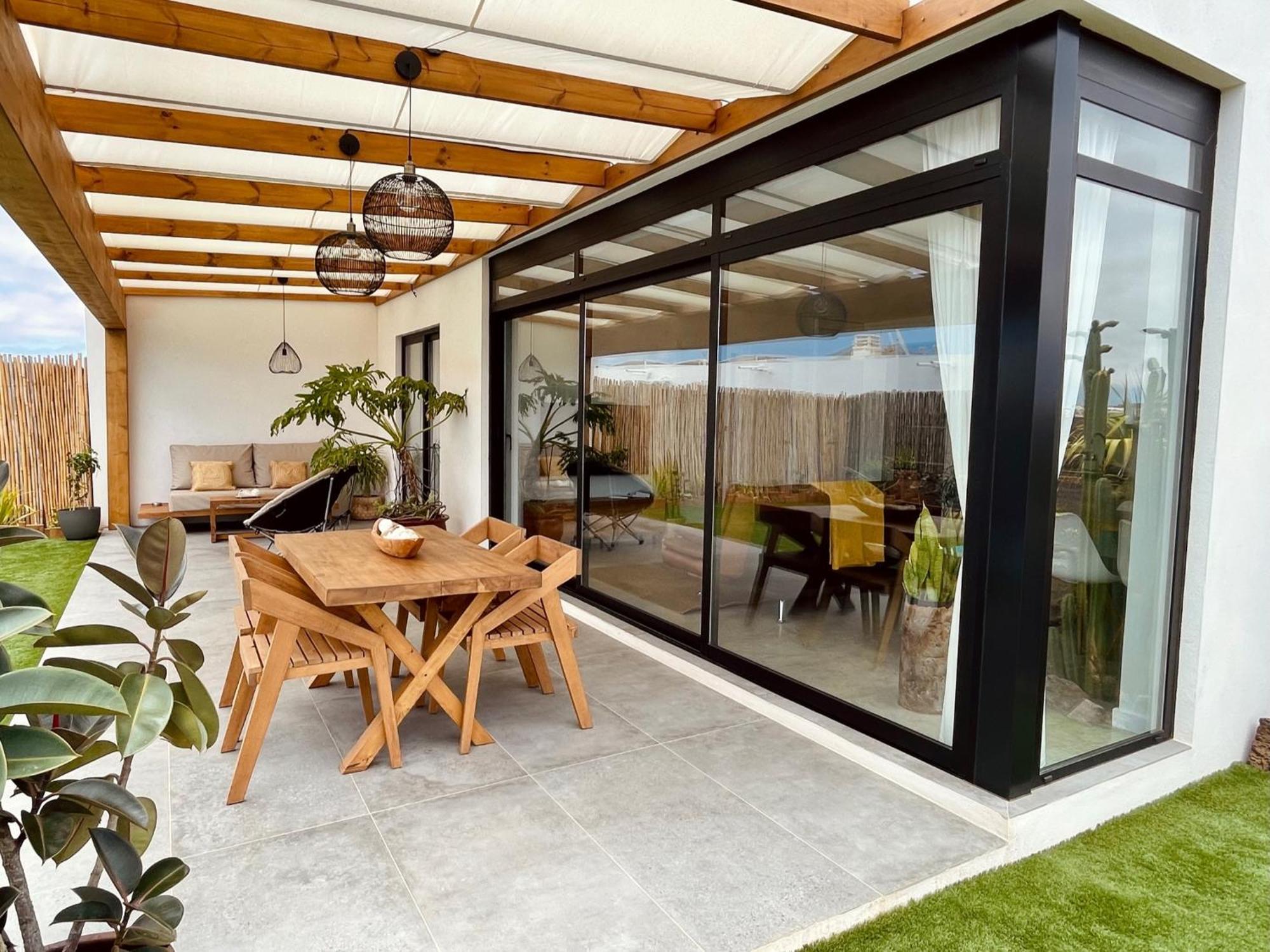 Bungalow + Piscina Independiente La Oliva Exteriör bild